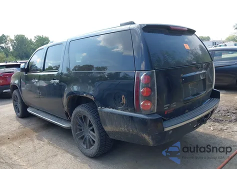 2007 GMC Yukon Xl 1500 Denali z USA, uszkodzony, nr VIN 1GKFK66877J234794
